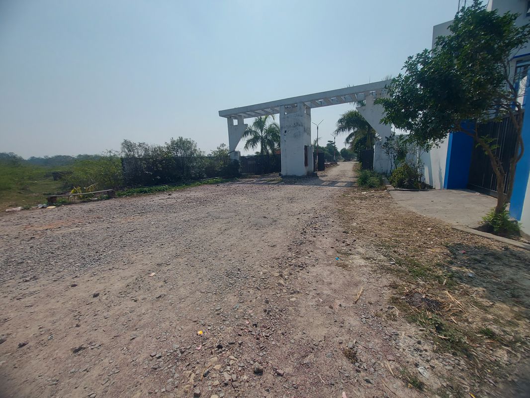 Plot For Sale in Raebareli Road