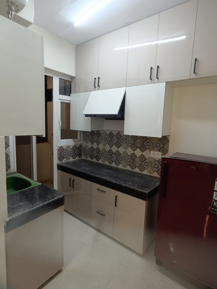 Kitchen, signature-global-prime 2 Bedroom 834 Sq.Ft. Apartment In Sector 63a Gurgaon 9943704