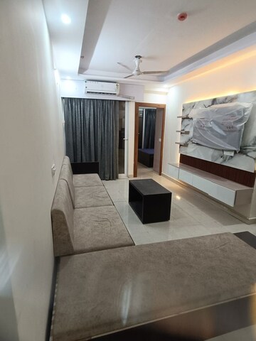 Bedroom in 2 BHK Apartment at Signature Global Prime, Sector 63a – for Rent