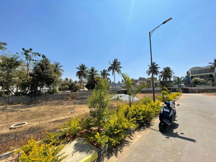 undefined, jp nagar phase 7  2400 Sq.Ft. Plot In Jp Nagar Phase 7 Bangalore 9943553