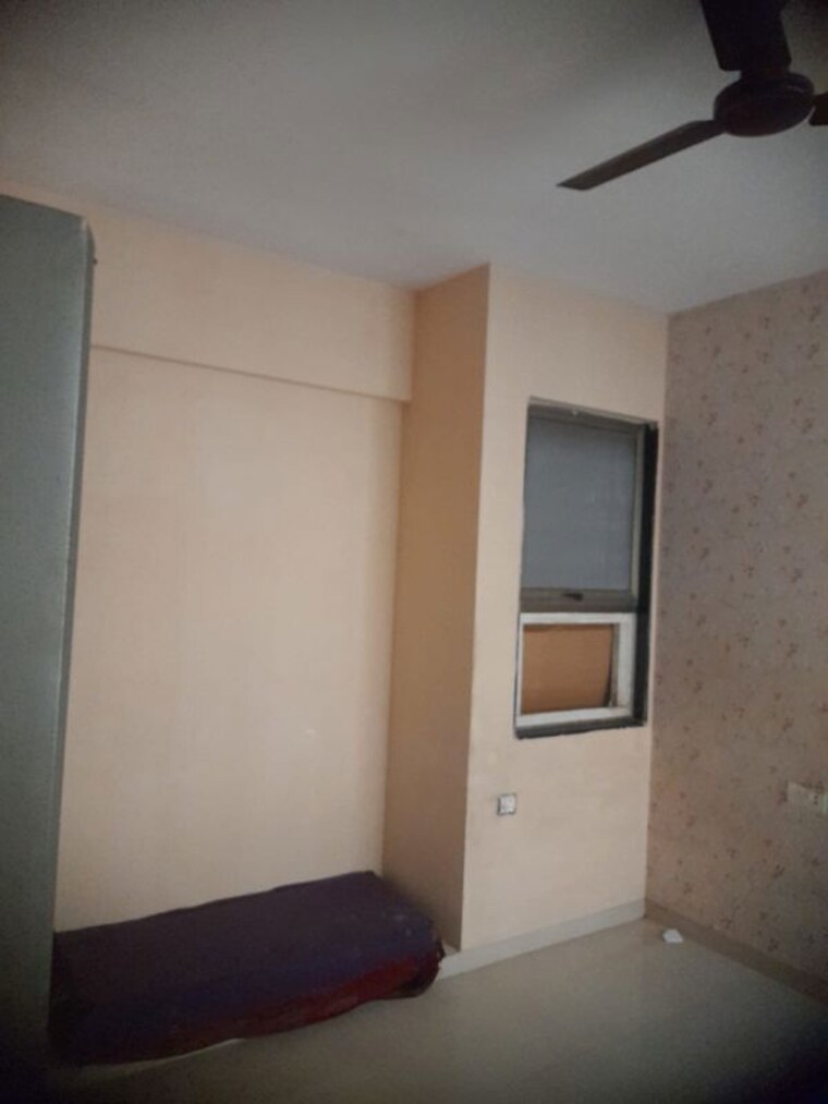 Room, neelkanth-palms 2 Bedroom 703 Sq.Ft. Apartment In Kapur Bawdi Thane 9943740