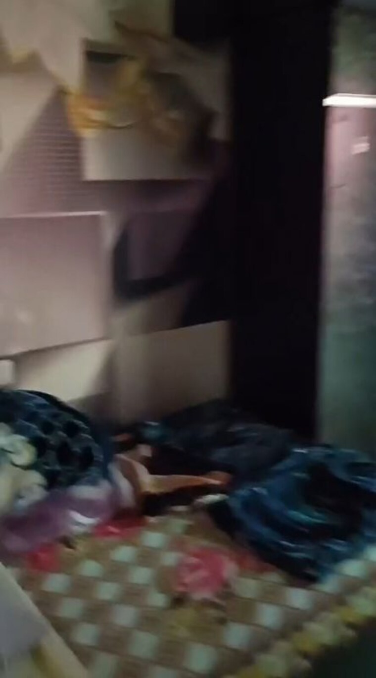 Living Room, vipin garden 3 Bedroom 100 Sq.Yd. Builder Floor In Vipin Garden Delhi 9943777