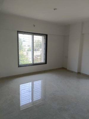 Room in 1 BHK Apartment at Runwal Sanjog, Aundh – for Rent