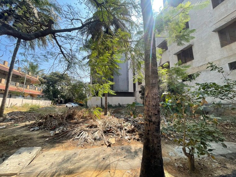 Garden, jp nagar phase 7  2400 Sq.Ft. Plot In Jp Nagar Phase 7 Bangalore 9943905
