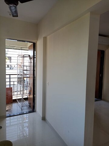 Room in 1 BHK Apartment at Vishwa Durg, Aundh – for Rent