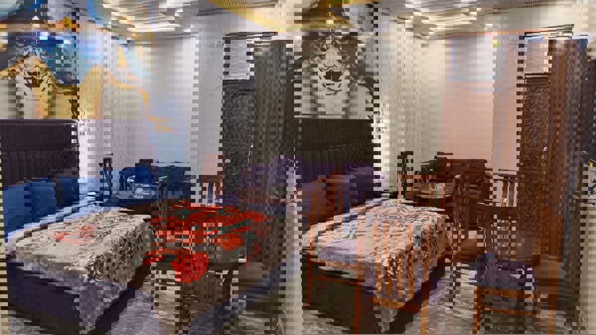 2 BHK + Pooja Room Builder Floor For Sale in Janakpuri