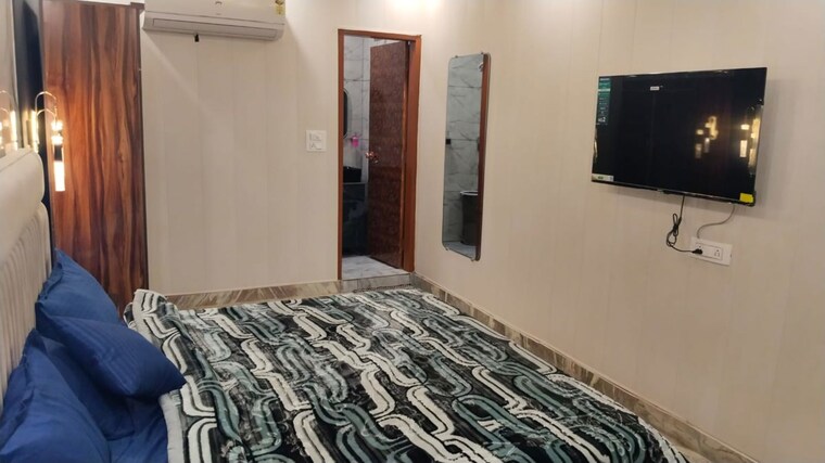 Bedroom, janakpuri 2 Bedroom 75 Sq.Yd. Builder Floor In Janakpuri Delhi 9918633