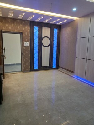 Room in 3 BHK Apartment at Bariatu – for Sale