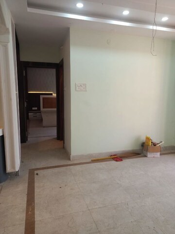 Room in 3 BHK Apartment at Bariatu – for Sale