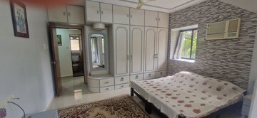 Bedroom in 2 BHK Apartment at Belscot Chs Ltd, Andheri West – for Rent