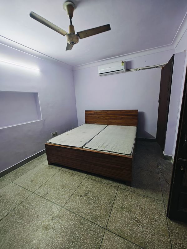 1 RkApartment For Rent in Naraina