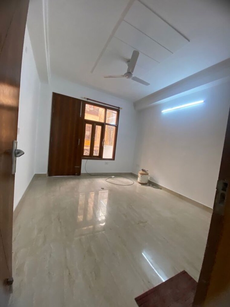 Room, chattarpur 2 Bedroom 900 Sq.Ft. Builder Floor In Chattarpur Delhi 9944250