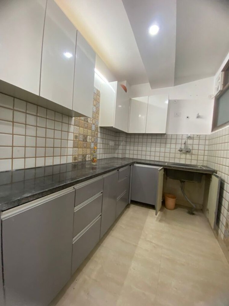 Kitchen, chattarpur 2 Bedroom 900 Sq.Ft. Builder Floor In Chattarpur Delhi 9944250