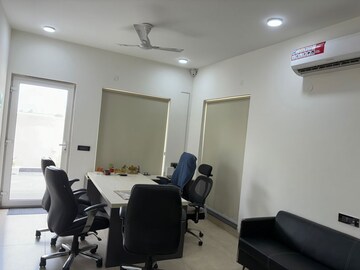 Master Bedroom in 4 BHK Apartment at K World Royal Court, Sector 39 – for Rent