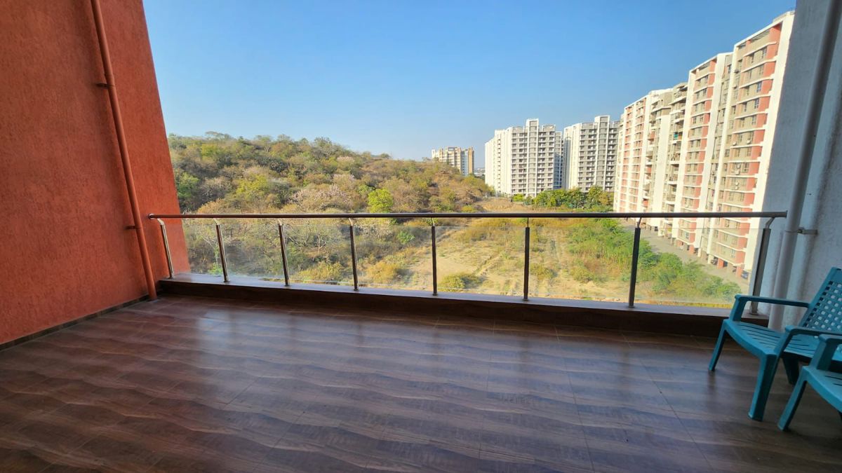 5 BHK + Extra Room Apartment For Rent in Kolte Patil Stargaze