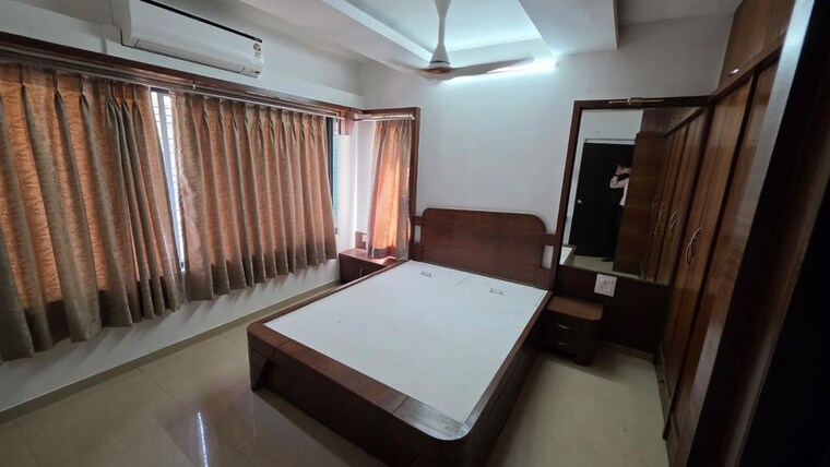 Bedroom, renuka-chs-bandra 3 Bedroom 1350 Sq.Ft. Apartment In Bandra East Mumbai 9944396