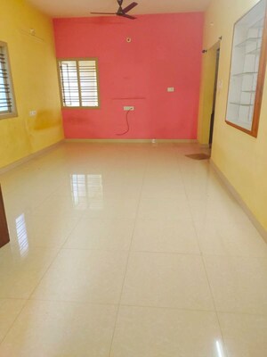 Room in 2 BHK Independent House at Thanisandra – for Rent