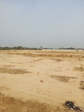 Plot Area in  Plot at Sector 17b Yamuna Expressway – for Sale