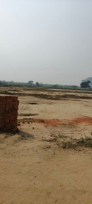 Plot Area in  Plot at Sector 17b Yamuna Expressway – for Sale