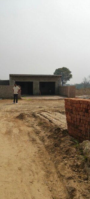  Plot – Exterior View View at Sector 17b Yamuna Expressway - for Sale