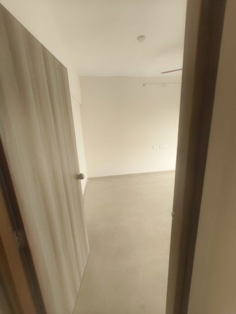 Master Bedroom, veeramani-radiant-59 3 Bedroom 1400 Sq.Ft. Apartment In Andheri East Mumbai 9944460