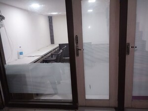 Room in  Office Space at Haware Fantasia, Vashi Sector 28 – for Rent