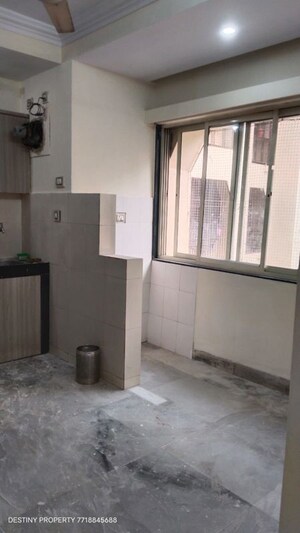 Room in 2 BHK Apartment at Hiranandani Gardens Tulip, Powai – for Rent