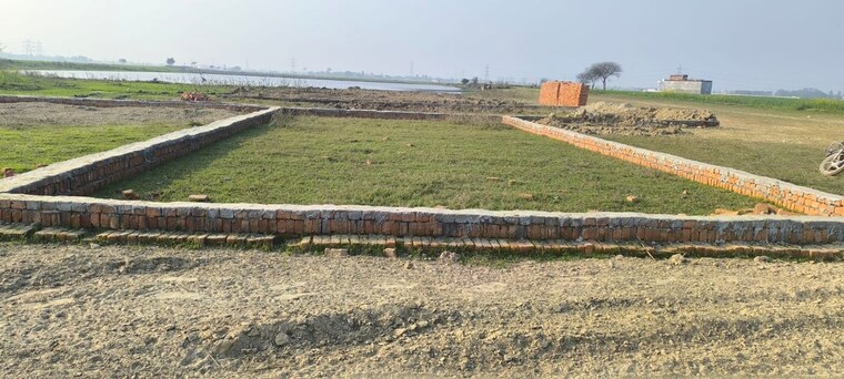 undefined, siktaur  4000 Sq.Ft. Plot In Siktaur Gorakhpur 9944376