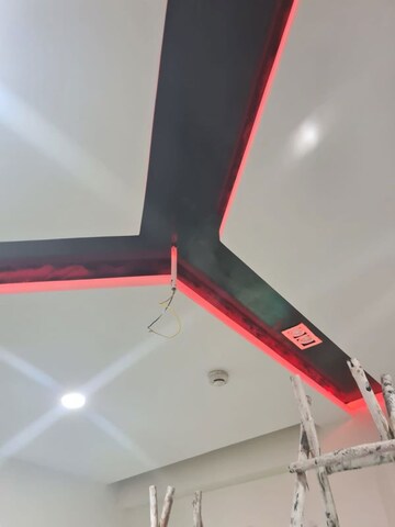 Furnished Amenities in 4 BHK Apartment at Mahagun Moderne, Sector 78 – for Rent