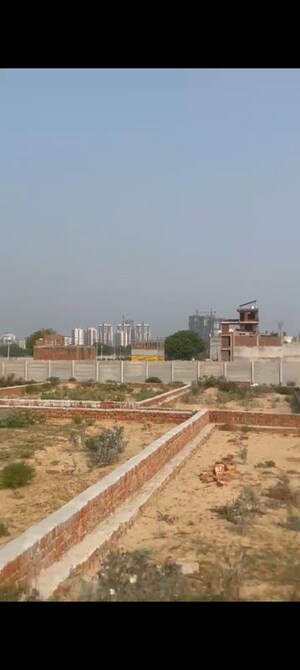  Plot – Exterior View View at Khurram Nagar - for Sale