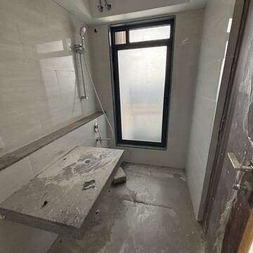 Bathroom in 2 BHK Apartment at Dynamix Divum, Riddhi Gardens – for Rent