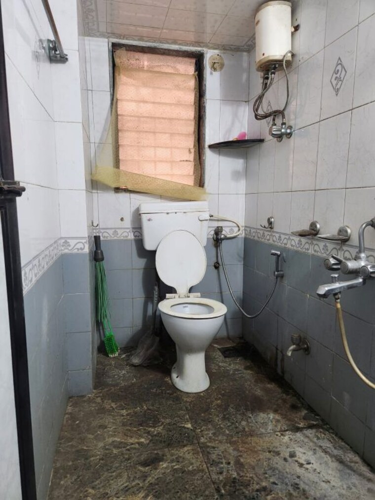 Master Bedroom, gokuldham-complex 2 Bedroom 700 Sq.Ft. Apartment In Goregaon East Mumbai 9944899