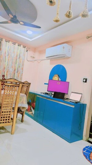 Living Room in 2.5 BHK Apartment at Amlidih – for Rent