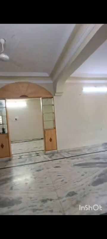 Furnished Amenities in 3 BHK Apartment at Ahuja Towers Banjara Hills, Banjara Hills – for Rent