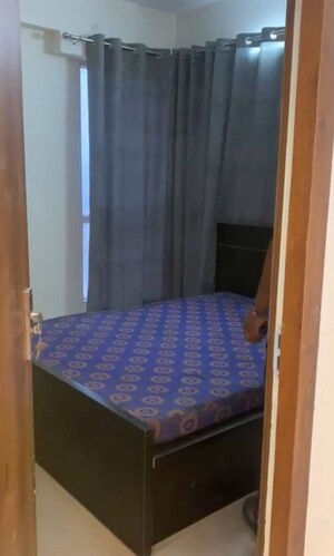 Bedroom in 2 BHK Apartment at Signature Global Prime, Sector 63a – for Rent