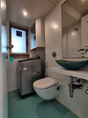 Washroom in 2 BHK Apartment at Bandra West – for Rent
