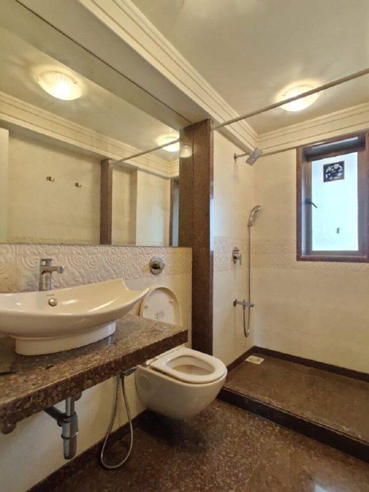 Washroom, bandra west 2 Bedroom 700 Sq.Ft. Apartment In Bandra West Mumbai 9944928