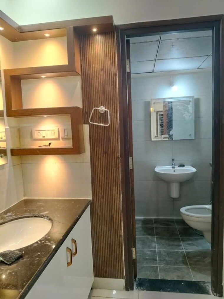 Bathroom, vertex-panache-gachibowli 3 Bedroom 1660 Sq.Ft. Apartment In Gachibowli Hyderabad 9945008