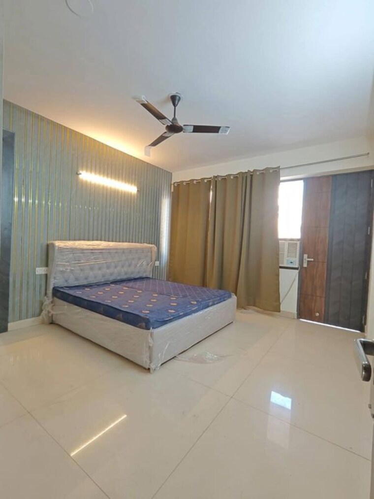Living Room, satguru-apartments 4 Bedroom 2650 Sq.Ft. Apartment In Sector 52 Gurgaon 9945054