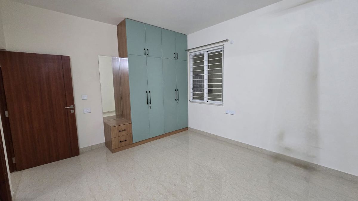 3 BHK + Pooja Room Apartment For Rent in Aurobindo The Regent