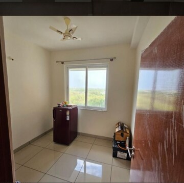 Living Room in 2.5 BHK Apartment at Prestige Royale Gardens, Avalahalli – for Rent