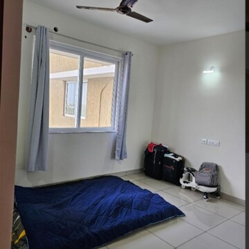 Bedroom in 2.5 BHK Apartment at Prestige Royale Gardens, Avalahalli – for Rent