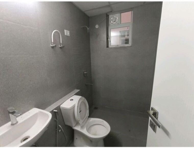 Bathroom, signature-global-city 3 Bedroom 1240 Sq.Ft. Builder Floor In Sector 37d Gurgaon 9945212