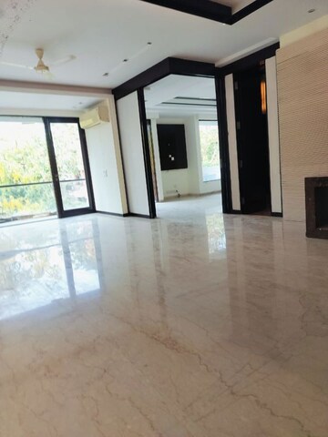 4 BHK Apartment For Rent in Vasant Vihar