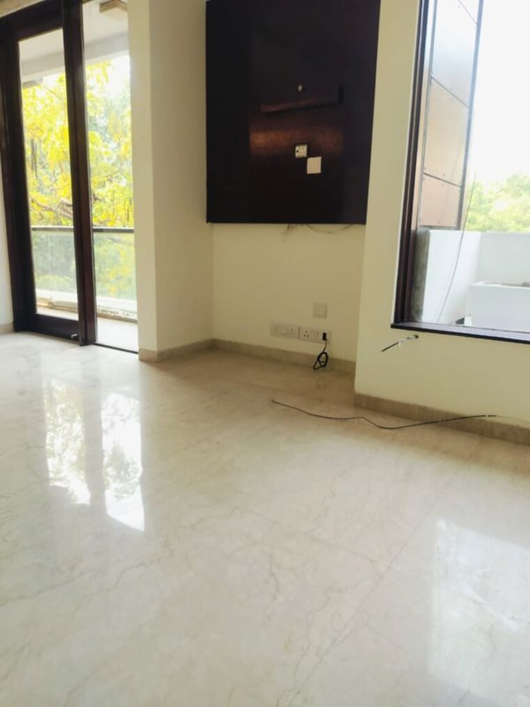 Room, vasant vihar 4 Bedroom 3600 Sq.Ft. Apartment In Vasant Vihar Delhi 9944897