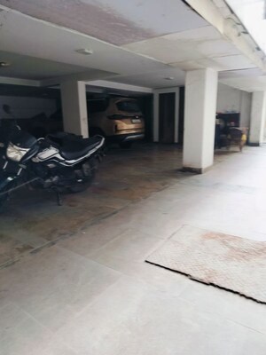 Parking in 4 BHK Apartment at Vasant Vihar – for Rent