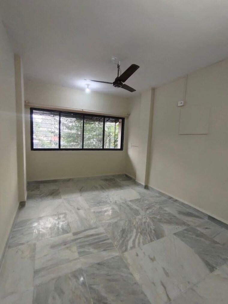 Bedroom, azad nagar 1 Bedroom 360 Sq.Ft. Apartment In Azad Nagar Mumbai 9945301