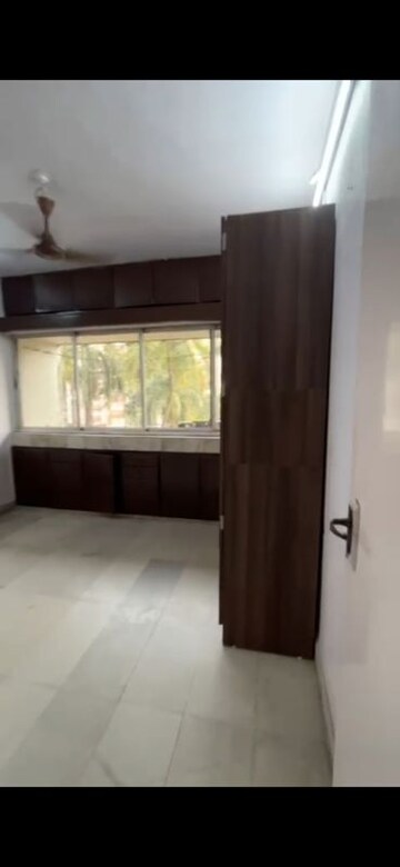 Bedroom in 3 BHK Apartment at Link Garden, Andheri West – for Rent