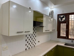 Kitchen in 2 BHK Builder Floor at Sector 57 – for Rent