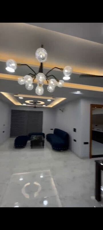 Master Bedroom in 4 BHK Builder Floor at BPTP Parkland, Sector 75 – for Rent